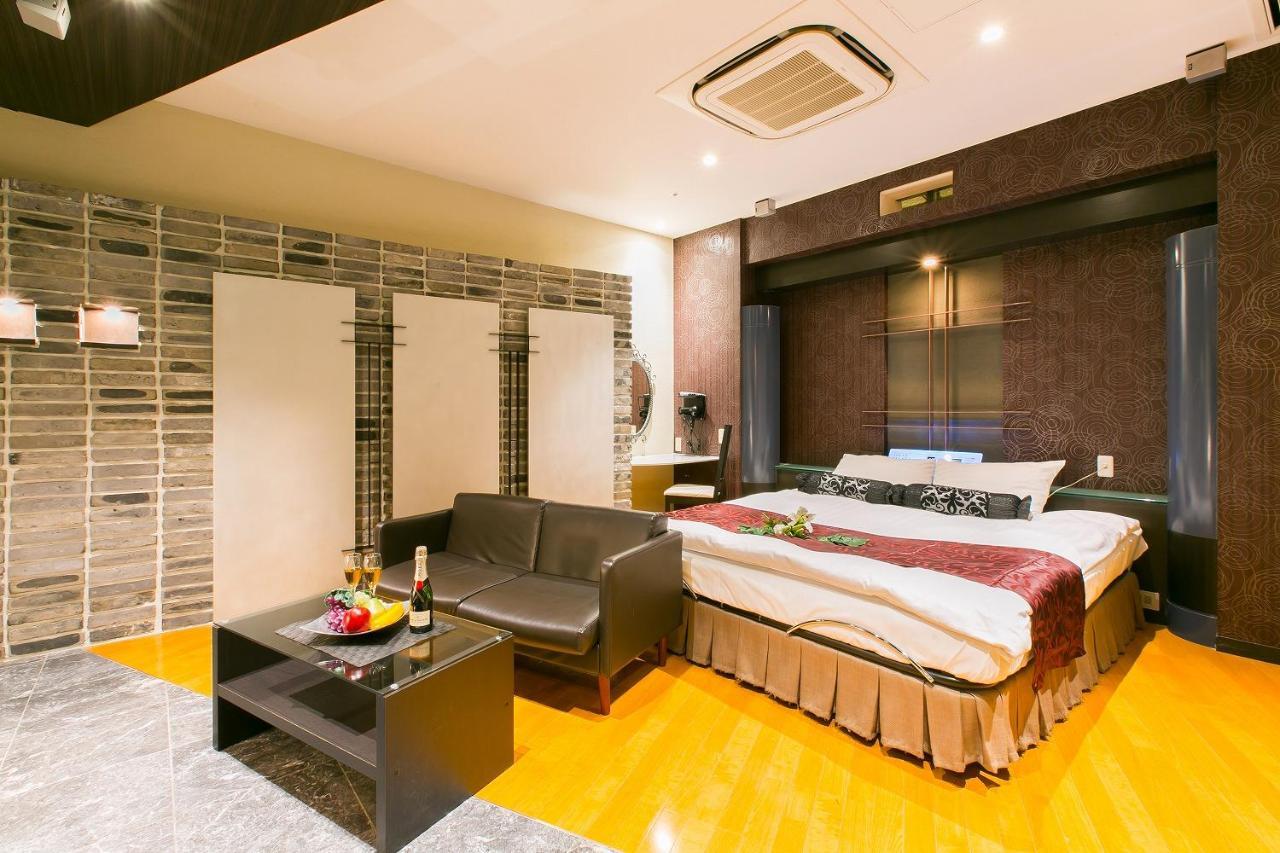 Hotel Axis -アクシス- (Adults Only) 大阪 外观 照片